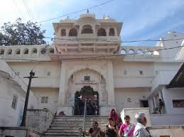Why You Must Visit the Rare Brahma Temple in Pushkar