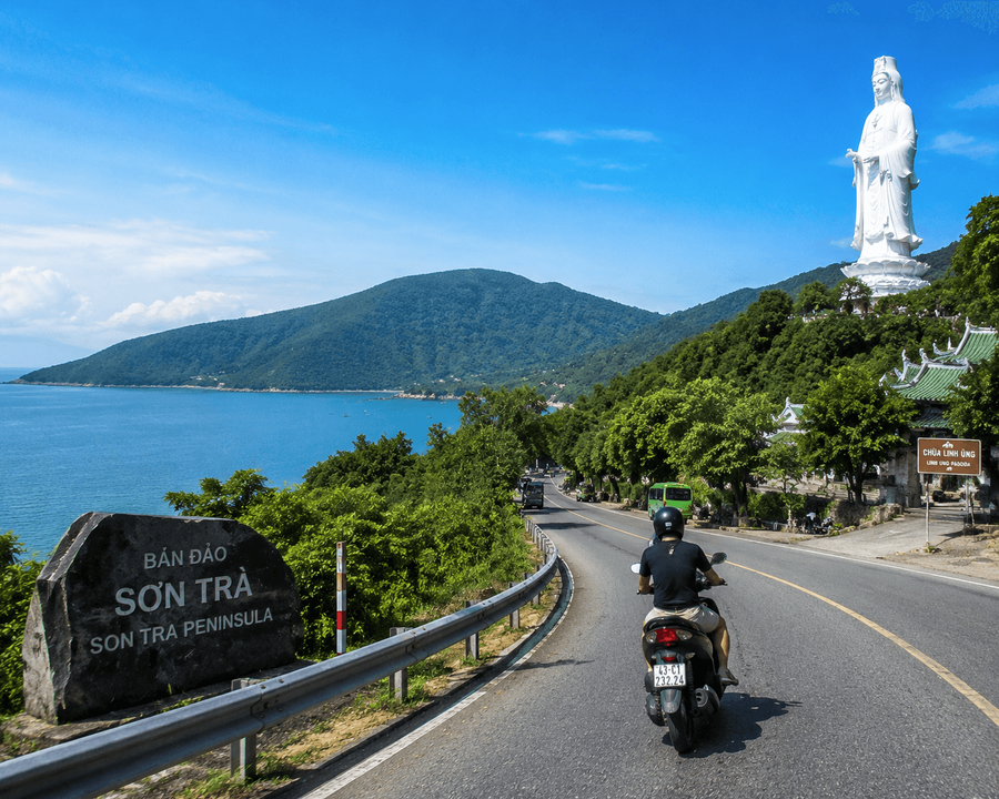 Exploring the Son Tra Peninsula (Monkey Mountain)