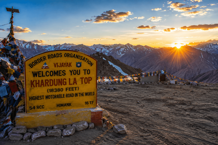 Gateway to Nubra Valley