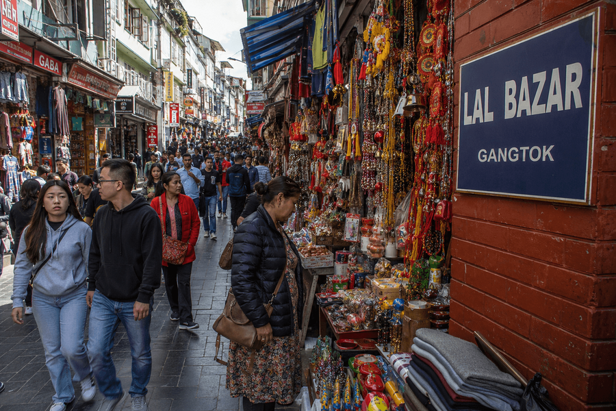 Local Market Exploration (Lal Bazaar)