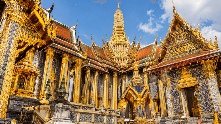 Spectacular Royal Architecture