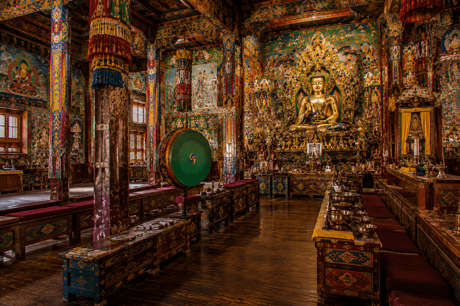 Ancient Prayer Halls & Buddhist Art