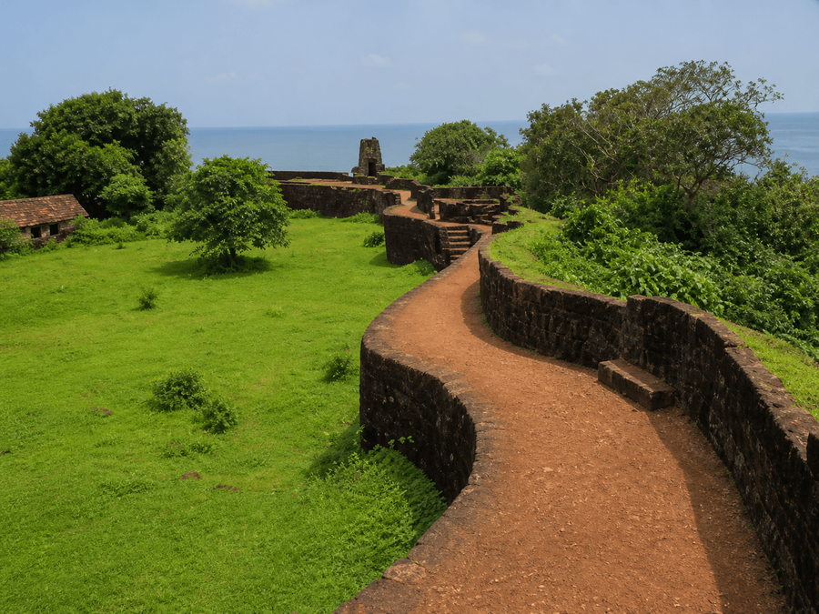 Peninsula Ramparts