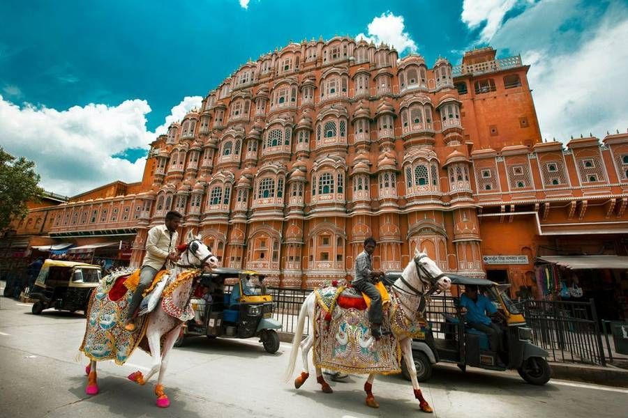 Jaipur on a Budget: How to Explore the Pink City Without Breaking the Bank