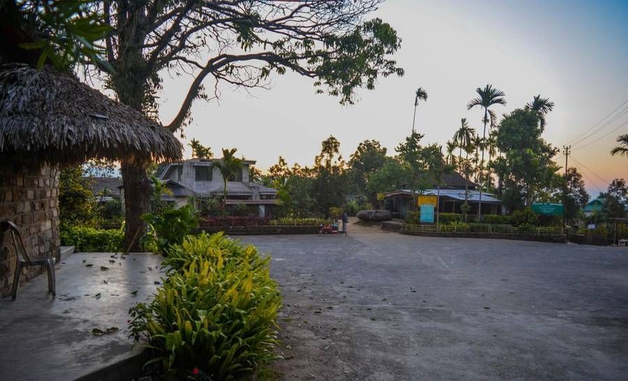 Visiting the cleanest village in Asia: Mawlynnong 