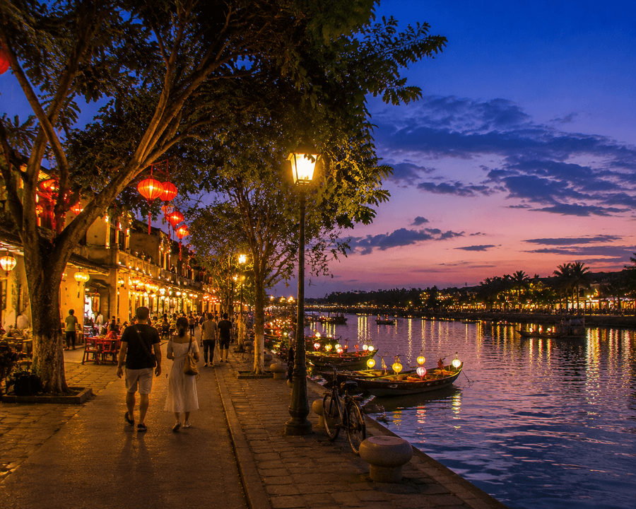 Riverside promenade