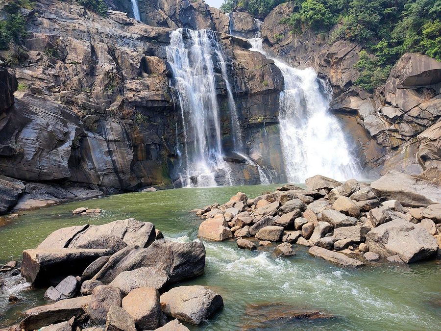 Hundru Falls