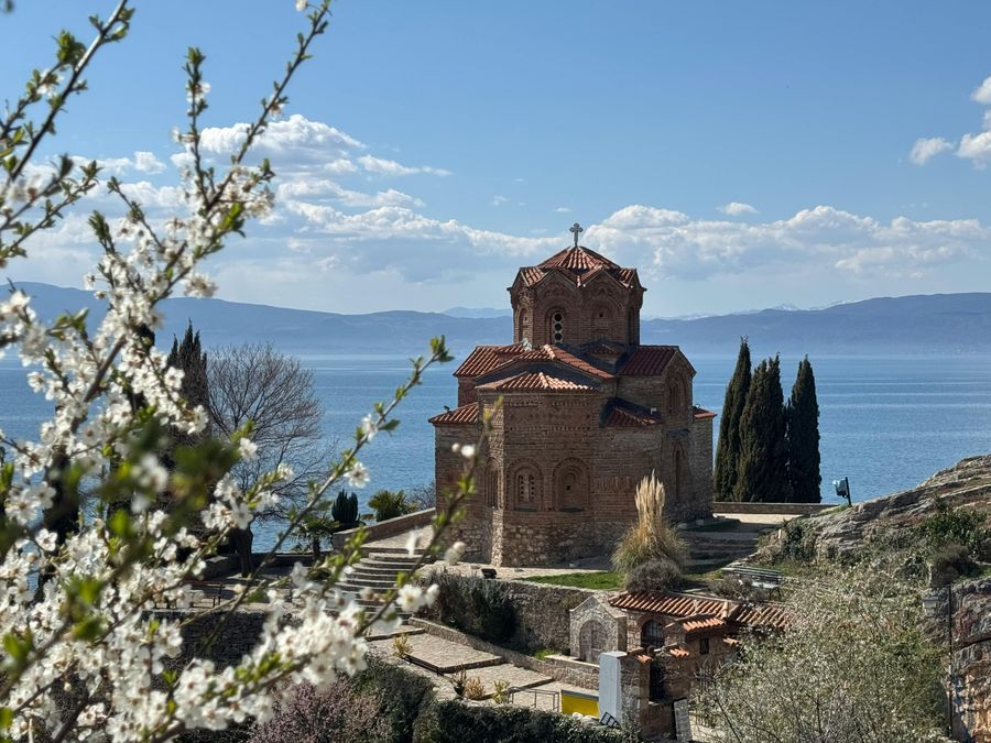 Cliff Viewpoint