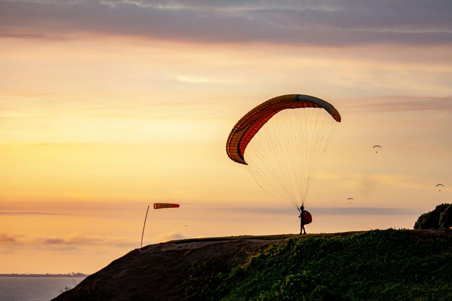 Paragliding at Sunset Point