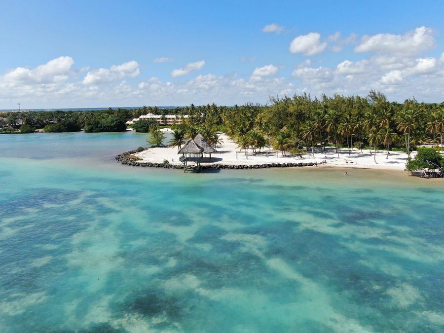 4-km Turquoise Lagoon