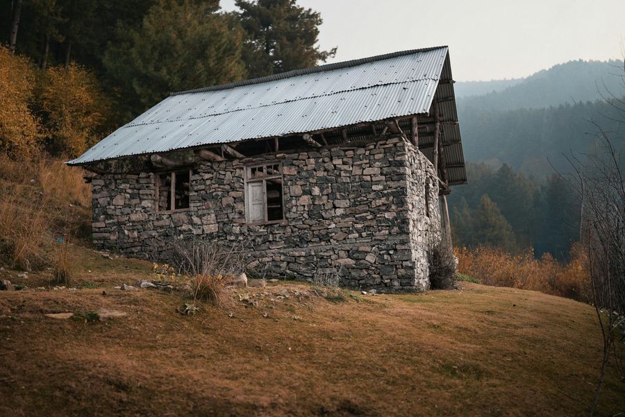 Ridge-Line Shepherd Huts