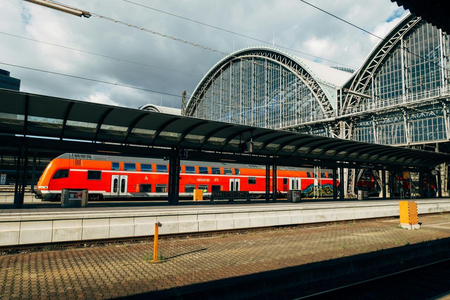 South-Facing Platform