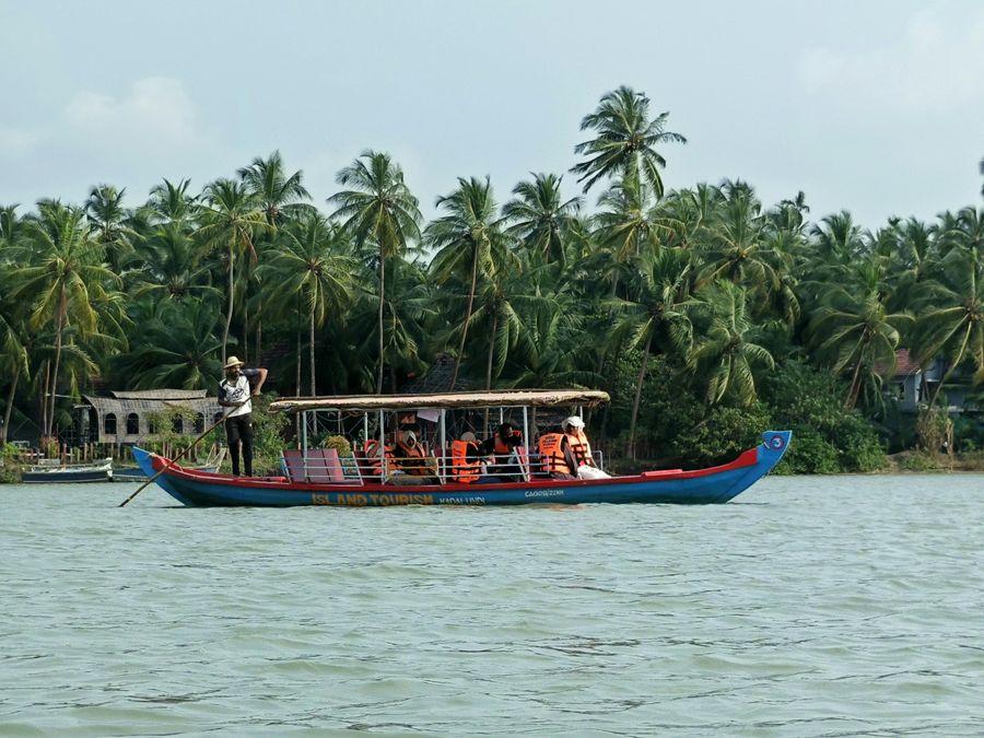 Narrow Canal Cruising