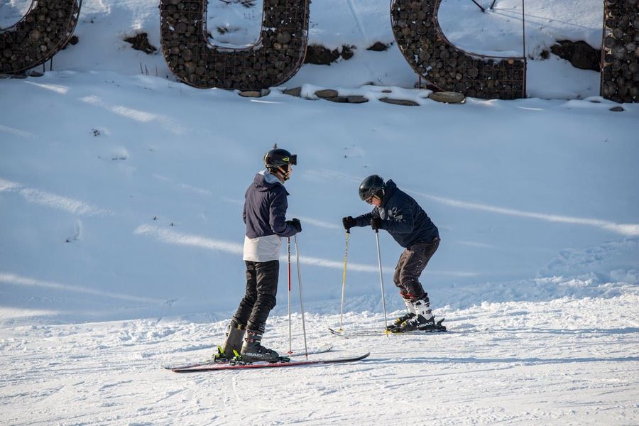 Skiing at Auli