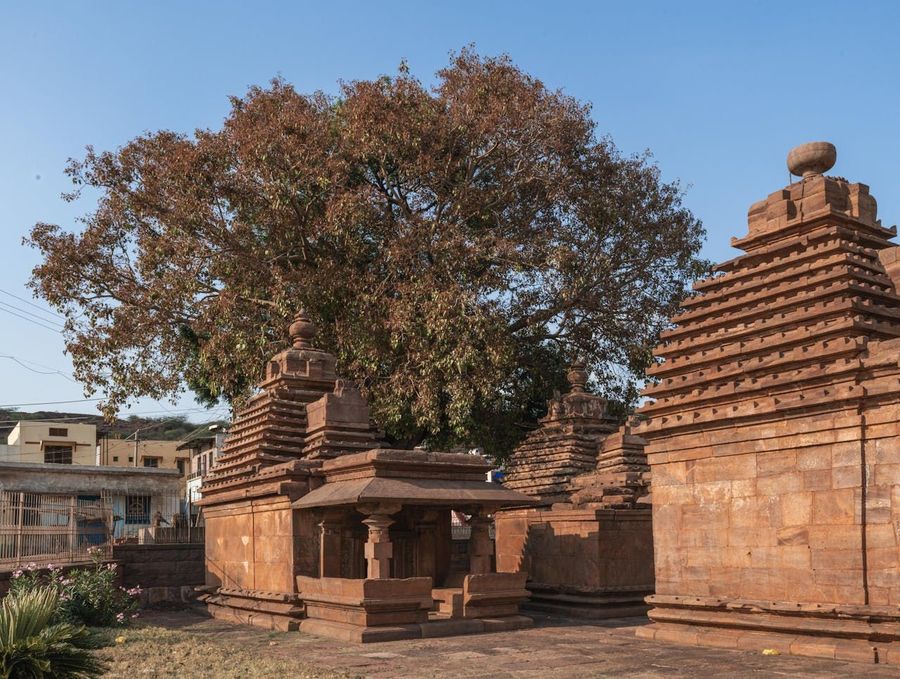 Agastya Tirtha & Bhutanatha Temples