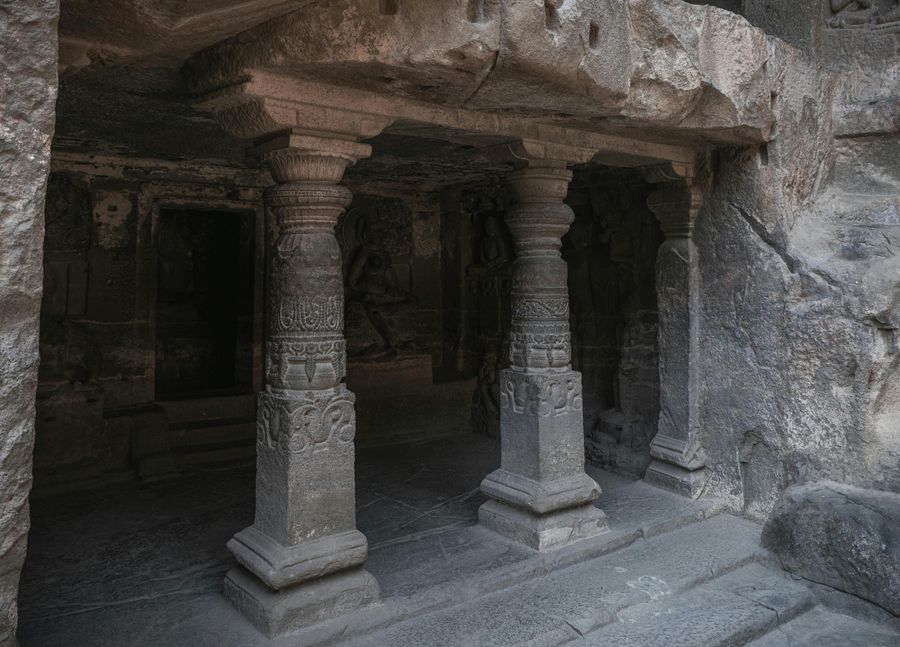 Kailasa Temple (Cave 16)
