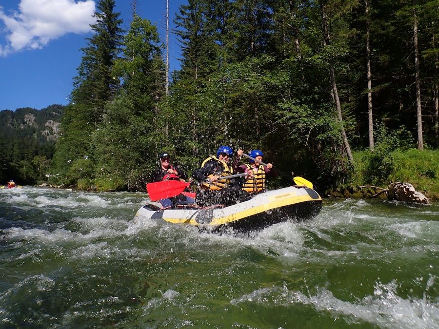 River Rafting on Teesta River