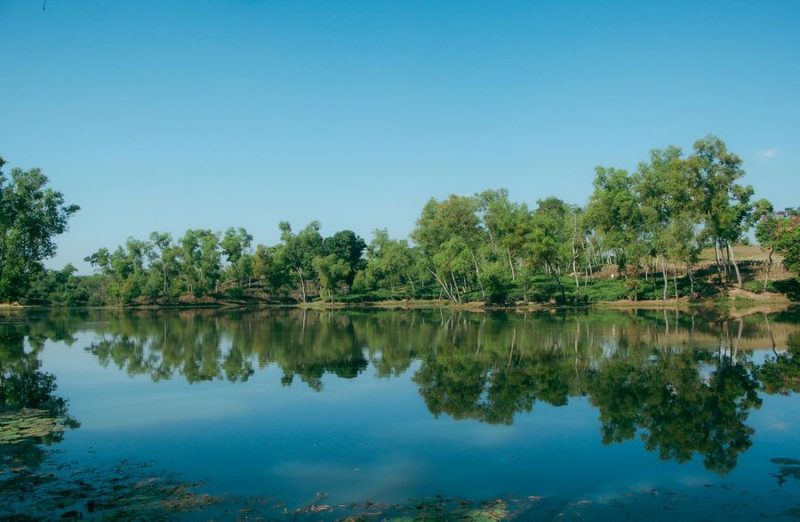 Nal Damyanti Lake