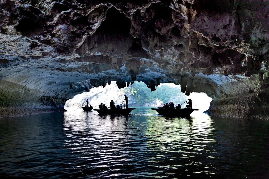 Subterranean river cruise