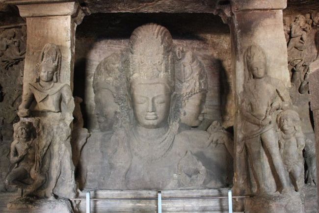 Trimurti (Three-Headed Shiva)