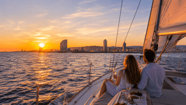 Sunset Sailing Experience Along Barcelona’s Coast