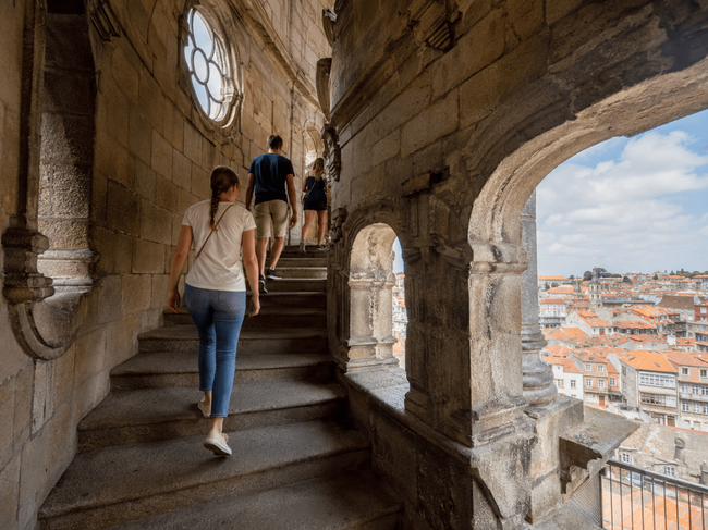 Climbing the Baroque Clérigos Tower