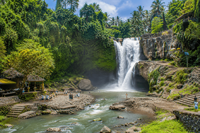 Tegenungan Waterfall