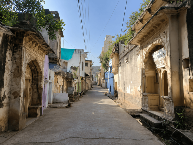 Walk Through Old Bundi Lanes