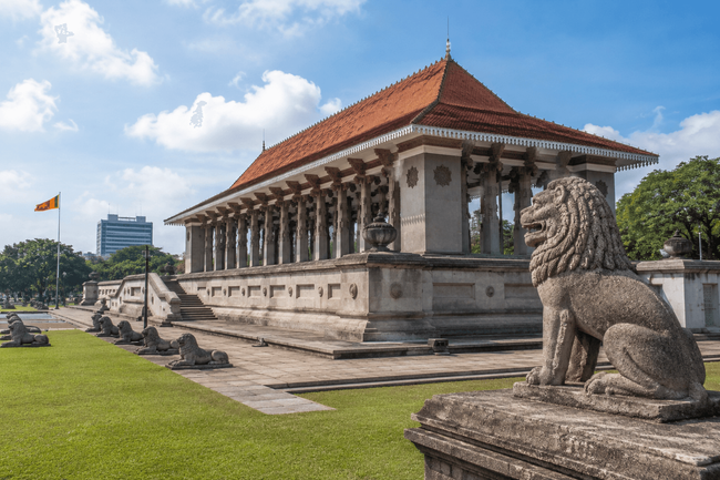 Independence Square (Independence Memorial Hall)