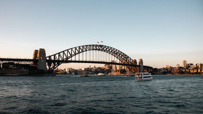 Sydney Harbour Bridge