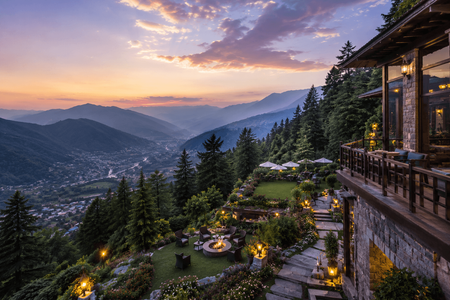 Luxury Hill Weekend Parwanoo 