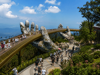 Exploring Ba Na Hills and the Golden Bridge 