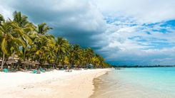 Ile aux Cerfs Day Trip